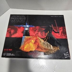 Star Wars Kylo Ren Black Series Centerpiece Statue